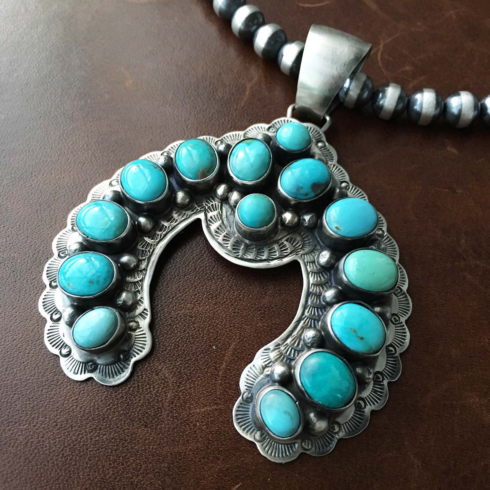 アクセサリー Navajo Indian Jewelry Neckless Number 8 Mine Turquoise & Sterling Silver Necklace and