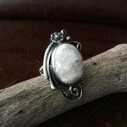 Beautiful Handmade Sterling Single Stone Natural Oval White Buffalo Ring Size 5